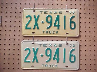 1972 Texas Truck License Plates - No 2x 9416 Old Stock Set