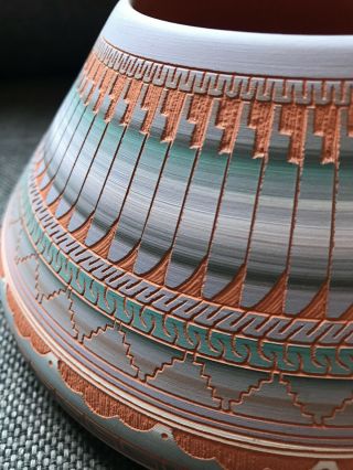 Signed Ernest Watchman Navajo Native American Indian Carved Art Pottery Vase Sjs