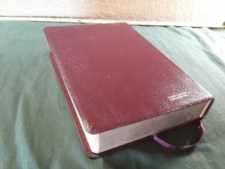 Zondervan NIV Life Application Study Bible Burgundy Bonded Leather 1991 4