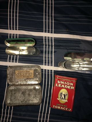 4 Vintage Tobacco Tins.  Union Leader Holiday Pipe Mixture Bond Street Gold Medal 2
