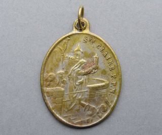 French.  Antique Religious Medal.  Saint Clare Of Assisi.  Saint Colette Of Corbie.