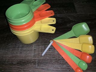Tupperware Vtg Measuring Cups Spoons Full Set Orange Yellow Green Nesting
