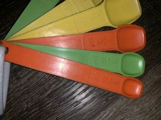 Tupperware Vtg Measuring Cups Spoons Full Set Orange Yellow Green Nesting 3