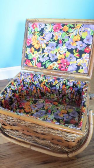 Vintage Woven Wicker Bamboo Sewing Basket Box Floral Lining
