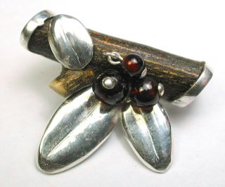 Bb Silver Wood & Garnet Commemorative Button Isbs - 1 & 3/16 "