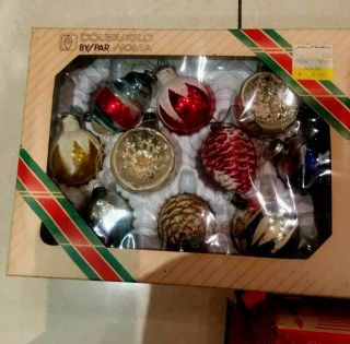 VINTAGE ASSORTMENT OF 28 MERCURY GLASS CHRISTMAS DECORATIONS WITH BOXES 2
