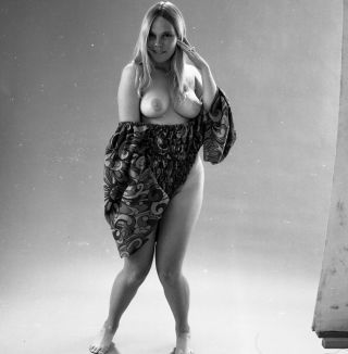 1960s Ron Vogel Negative,  Buxom Nude Blonde Pin - Up Girl Cynthia Ross,  T912677
