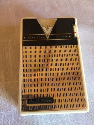 Cool Vintage Audition 6 Transistor Radio Model 1069 Fancy Gold Metal Front