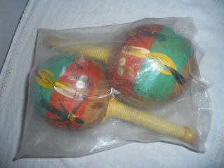 (in Package) Vintage Gourd Maracas Shakers From Mexico Hand Painted