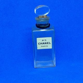 Vintage Chanel No 5 Paris Mini Clear Glass Perfume Bottle 2.  25 Inch With Label