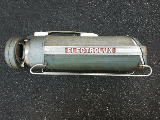 Vintage Electrolux Vacuum Cleaner Model XXX - 1937 - 1954 - Runs - Hose and Bag 2