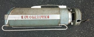 Vintage Electrolux Vacuum Cleaner Model XXX - 1937 - 1954 - Runs - Hose and Bag 3