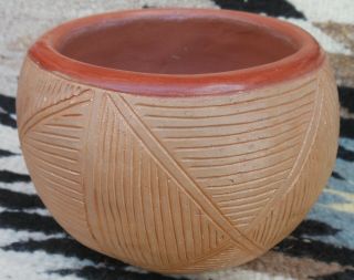 Fine Vintage Native American Incised Pottery Bowl Signed Dominguita Sisneros
