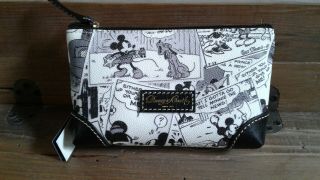 Nwt Disney Dooney & Bourke Mickey Comics Cosmetics Bag