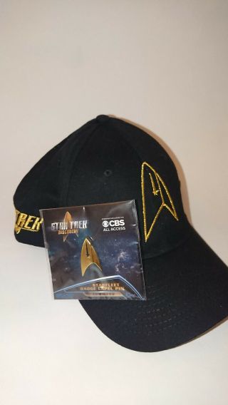 Star Trek Discovery Hat And Pin / Season 2 Premiere Party