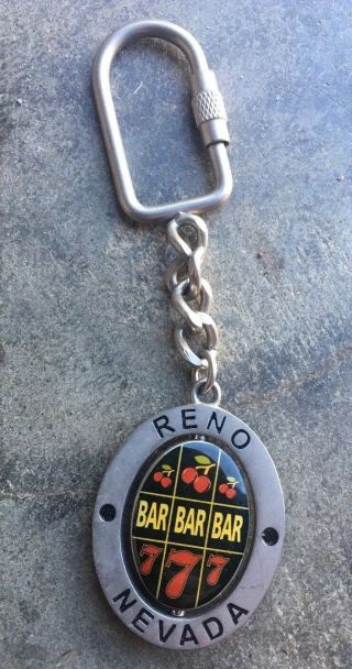 Keychain Collectible Reno Nevada With Slot Machine Turning On A Center Swivel