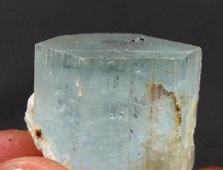 75 Carat Top Quality Lustrous And Transparent Aquamarine Crystal From Pak