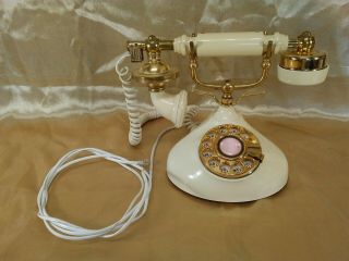 Vintage 1980 Radio Shack French Style Rotary Dial Telephone Model 43 - 3260 Cream