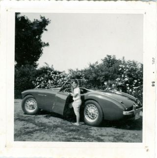 Vintage B/w Photo Of An Austin Healey 100 - 6 - Girl With Goggles