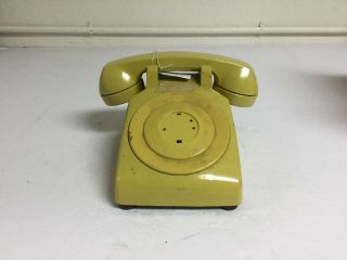 Vintage Yellow Western Electric Model 500 Non - Dial Desk Telephone