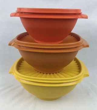 Vintage Tupperware Stacking Servalier Nesting Bowls Lids Made In Usa Set Of 3