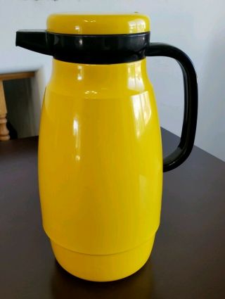 Vintage Crown Corning Yellow Thermique Glass Insulated Thermos Pitcher