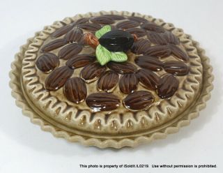 Ceramic 2 - Pc Pie Baking Dish Pan W/ Southern Pecan Pie Recipe & Nut Handle Lid