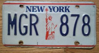 Single York License Plate - 1986 - Mgr 878 - Statue Of Liberty