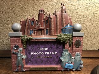 Le 500 2003 Disney World Haunted Mansion Happy Haunts Hitchhiking Ghosts Frame
