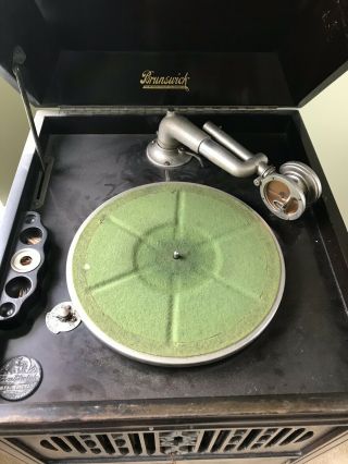 Antique Brunswick Balke & Callendar Phonograph Record Player Upright Crank 4