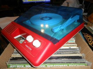 Vintage Truetone 4dc - 6503 Futuristic Portable Record Player W/ Box