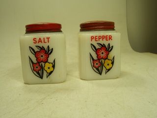 Vtg Mckee Tipp City Salt Pepper Shaker Spice Jars Flower Basket Milkglass Red L