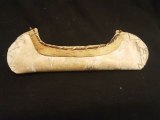 Vintage HAND CRAFTED NATIVE AMERICAN INDIAN BIRCH BARK CANOE 14 