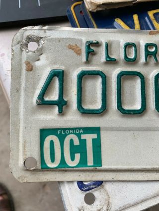 Florida Motorcycle License Plate Tab 1981 - 400657.  -. 2