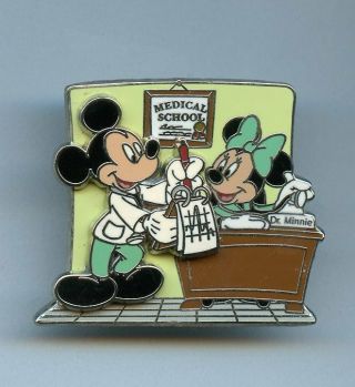 Wdw Disney Disneyland Doctor Mickey & Dr.  Minnie Mouse Medical Office Pin & Card