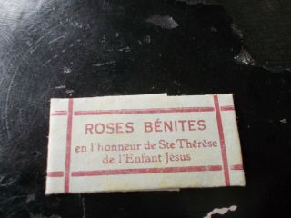 Blessed Pocket Reliquary St.  Theresa Of Child Jesus Dried Rose Petals Monastery