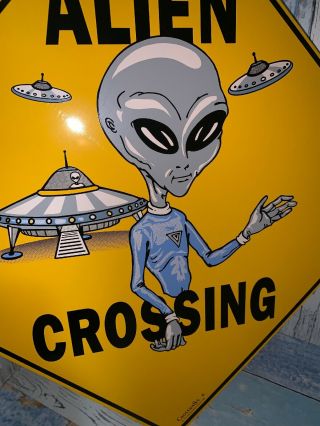 Alien Crossing Metal Sign 12” X 12” $15 Shipped 3