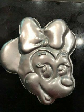 Vtg Wilton Minnie Mouse Head Aluminum Cake Pan Mold Walt Disney Prod 515 - 809