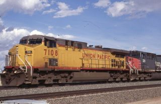 Union Pacific Railroad Locomotive Up 7108 Southern Pacific Photo Slide