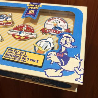 Donald Duck 85th Anniversary years Pin Set Limited Edition Disney Store LE1600 7