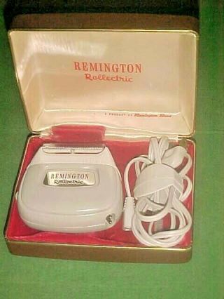 Vintage Remington Rollectric Electric Razor Complete In Case -