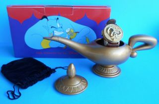 DISNEY STORE 1992 ALADDIN GOLD LAMP w GENIE POP - UP WATCH EMBOSSED GOLD FACE 5