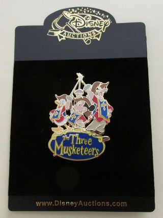 Mickey Donald Goofy – Three Musketeers – LE 100 – on Card – 2004 Disney Pin 2