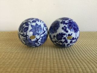 Vintage 2 Chinese Blue White Porcelain Balls
