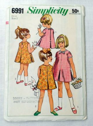 Vintage 60s Pattern Simplicity 6991 Toddler Girl Peekaboo Dress Pleat Uncut Sz 2