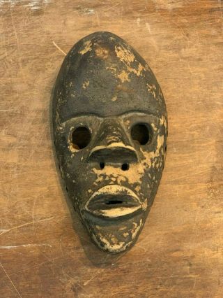 Antique Native African Art Wood Carving Wall Hanging Mask Look Z