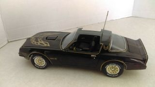 1:18 Ertl 1977 Smokey & The Bandit Pontiac Firebird Trans Am Black Diecast