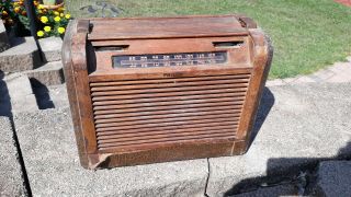 Vintage Philco Model 46 - 350 Desk Radio.  Wood Roll Top.