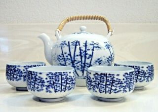 Vintage Japanese Blue And White Porcelain Teapot And Cup Set