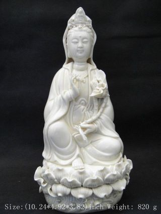 26.  Cm / China Dehua White Porcelain Goddess Guanyin Bodhisattva.